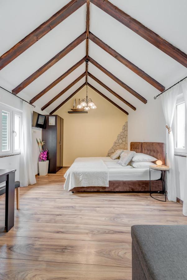 Guesthouse Imperator Split Kültér fotó