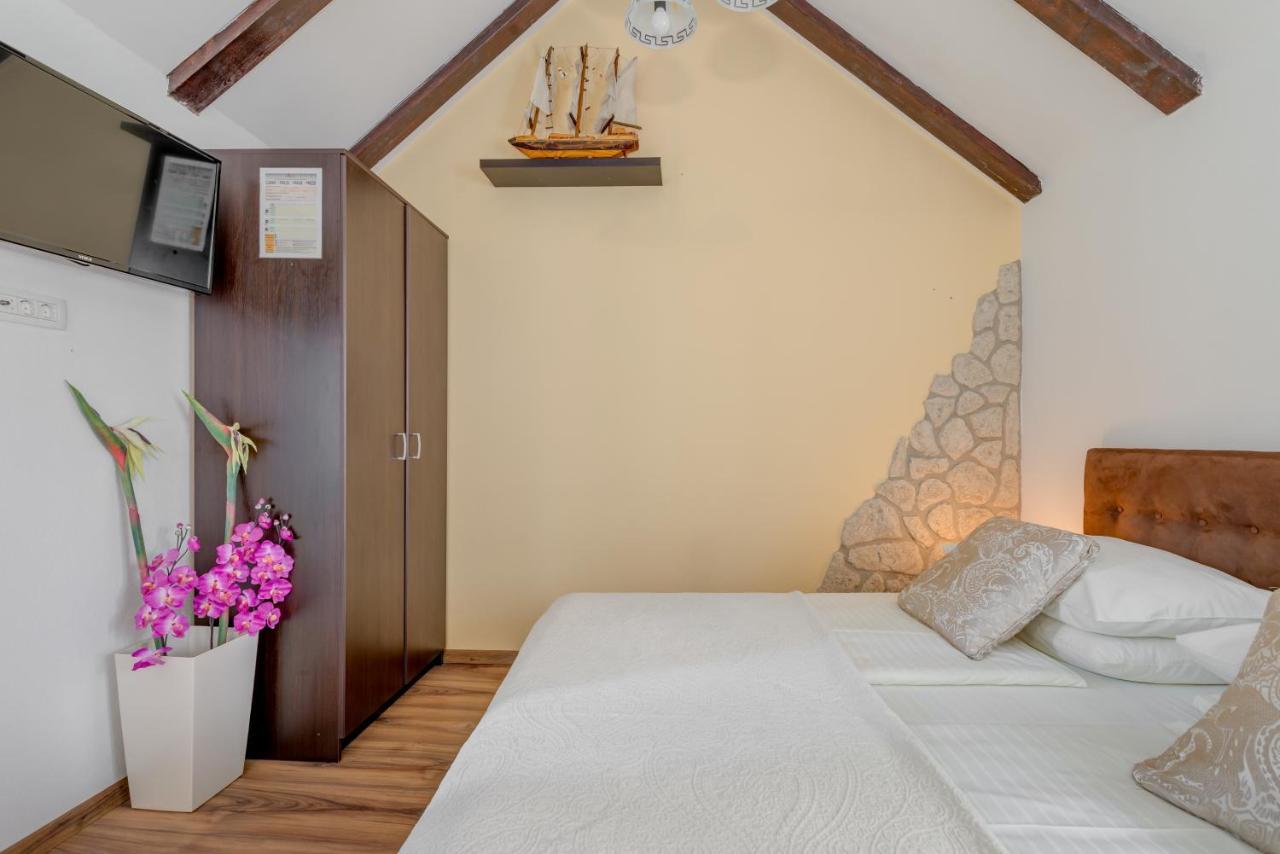 Guesthouse Imperator Split Kültér fotó