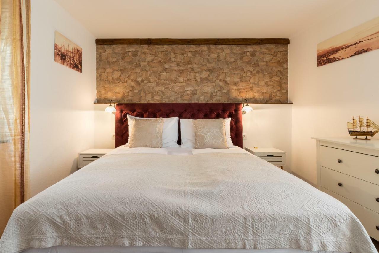 Guesthouse Imperator Split Kültér fotó